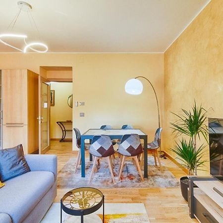 Frida Apartment Nuovo Luminoso Con Vista Aperta Trieste Exteriör bild